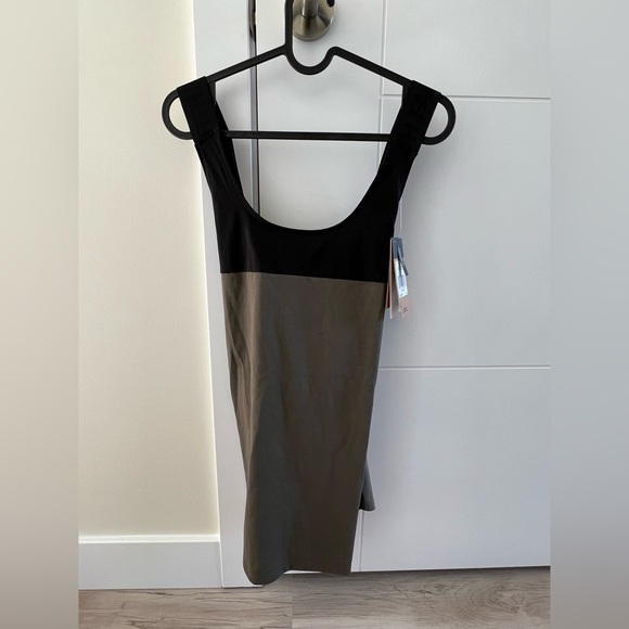 The North Face North Dome Tank - Picture 2 of 6